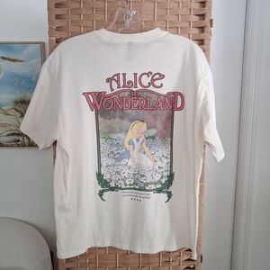 🌸H&M Disney Alice in Wonderland Womens T-Shirt - Cream Small🌸